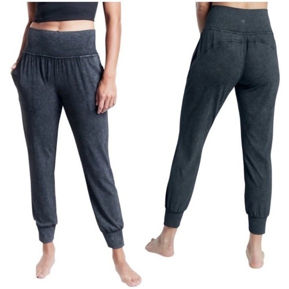 Athleta Pants - Athleta Women Salutation Garment Dye Jogger Pants M Black Soft Stretch Comfort